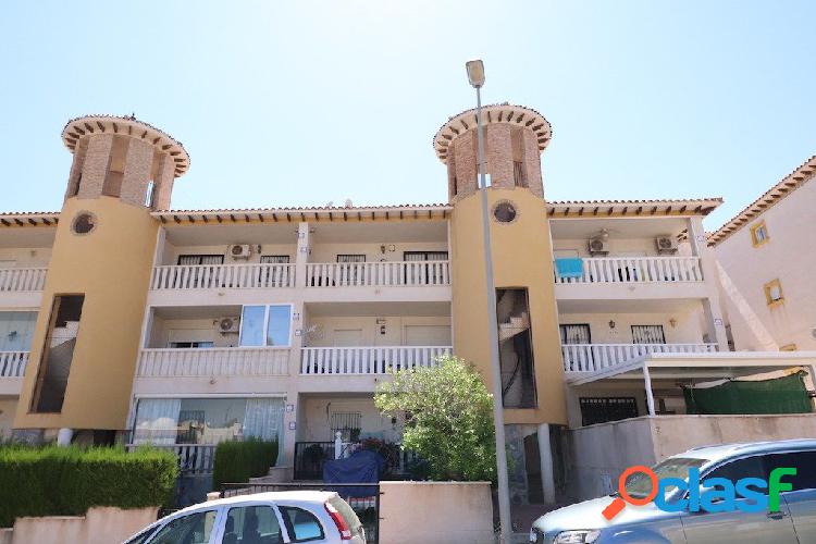 Villamartin, Atico de 85 m2 co