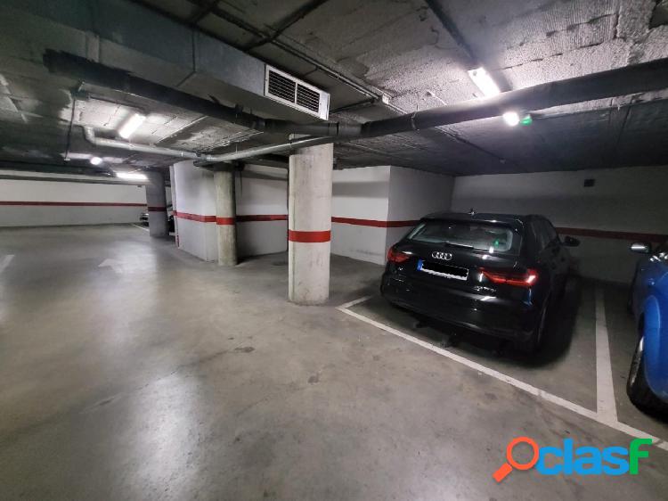 Plaza de garaje en venta en Entrevías