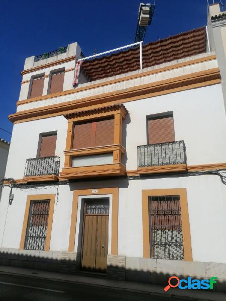 ESPECTACULAR CASA SITUADA ENTRE LA PLAZA DE LA MAGDALENA Y
