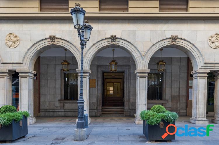 GRAN PISO REFORMADO EN EL CENTRO DE GRANADA
