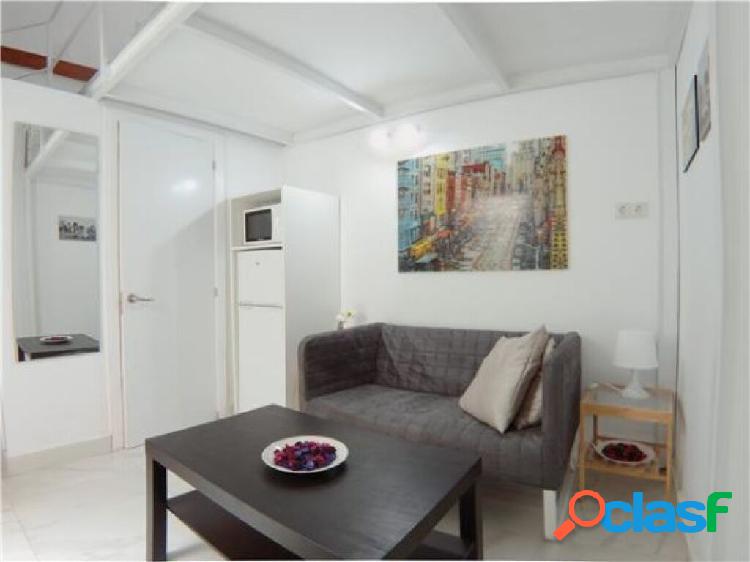 Habitación con baño privado en un co-living cerca de