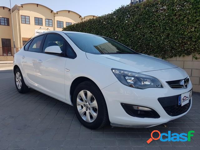 OPEL Astra diÃÂ©sel en TorrejÃ³n de Ardoz (Madrid)