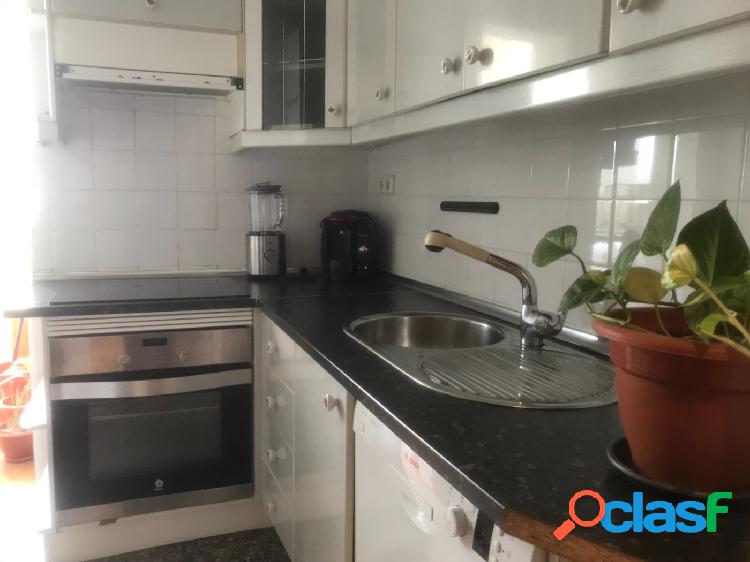 PISO EN HUERTA DE LA REINA, CÓRDOBA CAPITAL