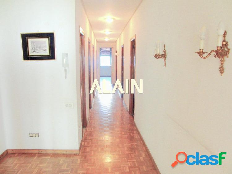 PISO EN VENTA EN EL ENSANCHE EN VALENCIA.