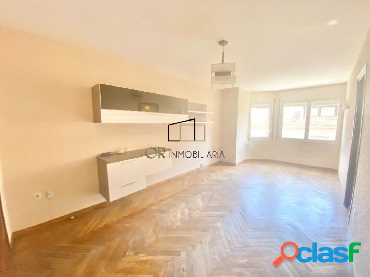 Piso VPO, 3 hab, 1 baño, asc, Poble Nou