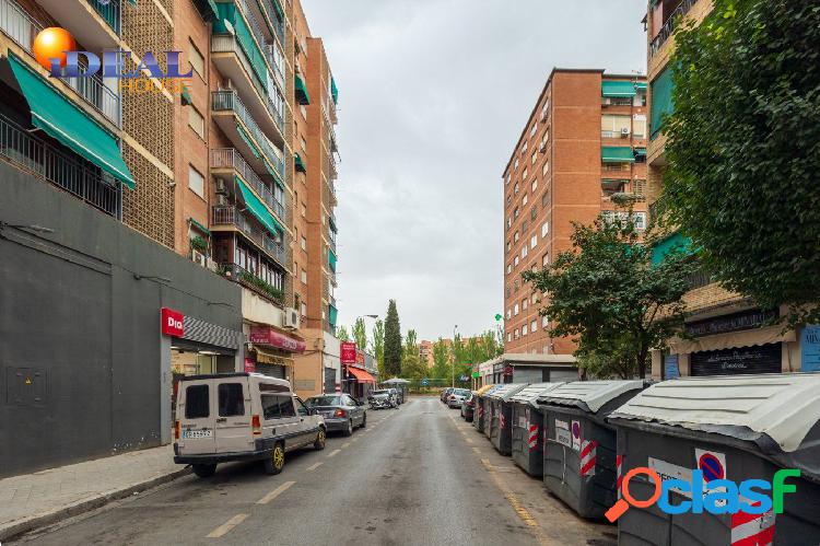 ATENCION INVERSORES! Bonito piso con ascensor, frente