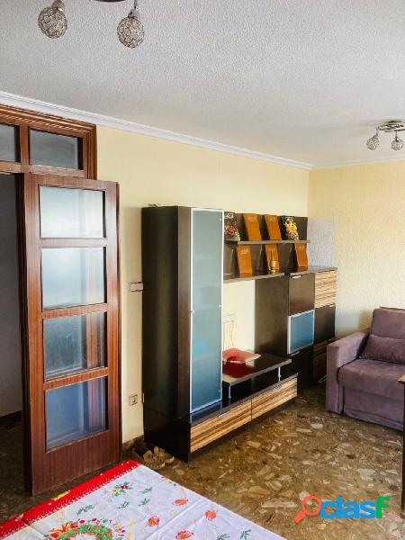 Alquiler de piso con 3 dormitorios en Campoamor de Alicante