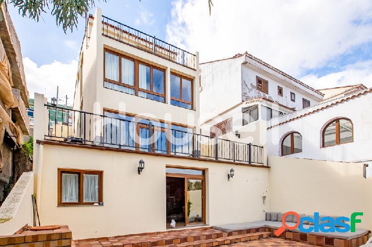 Casa en venta de 390 m² en Calle Tiziano, 35017 Palmas de