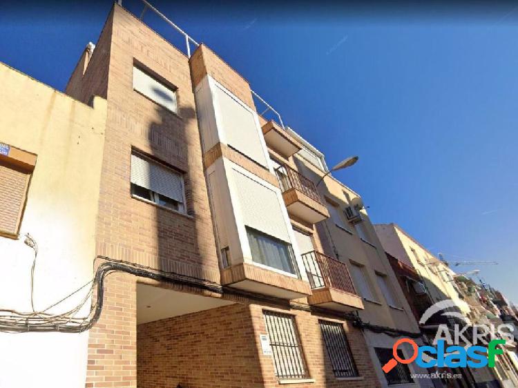 DUPLEX EN EL BARRIO DE PUENTE VALLECAS. POSIBILIDAD