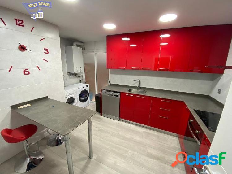 FANTASTICO PISO COMPLETAMENTE REFORMADO CON TERRAZA DE 90M2,