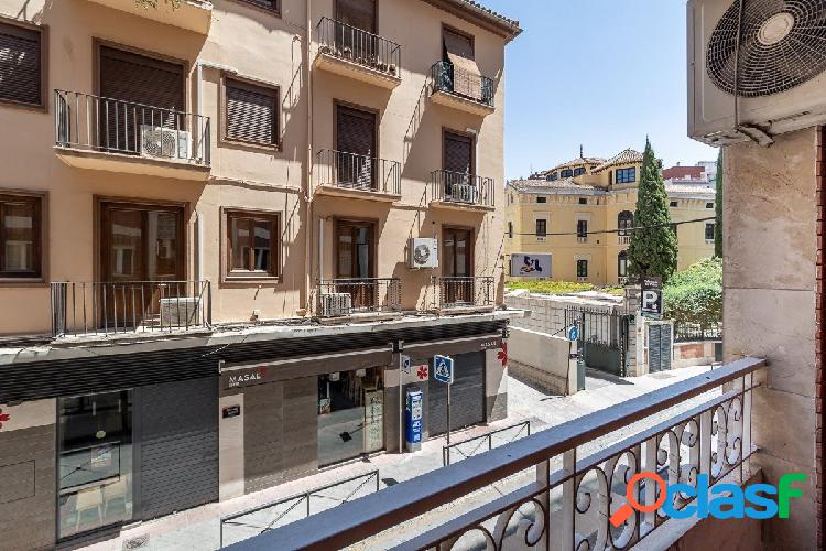 Piso en 1º planta junto Recogidas