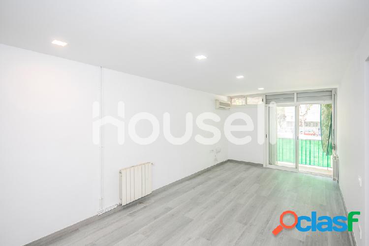 Piso en venta de 60 m² en Pasaje Sant Elies 08918 Badalona