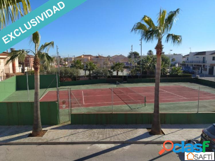 Terreno en venta con vistas a la playa