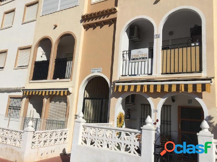 Apartamento de 2 Habitaciones y 1 baño en Torrevieja a tan