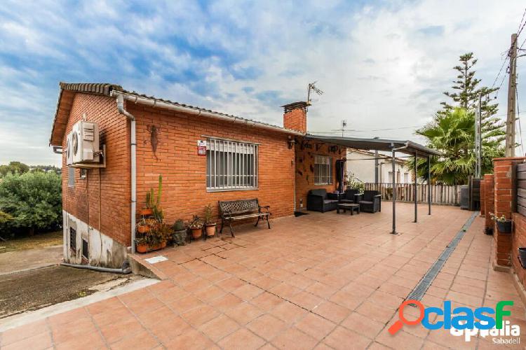 Casa-Chalet en Venta en Rubi Barcelona