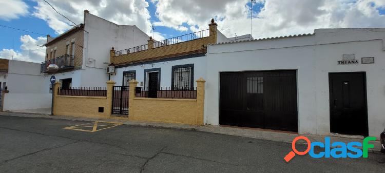 GRAN CASA DE PUEBLO CON NAVE