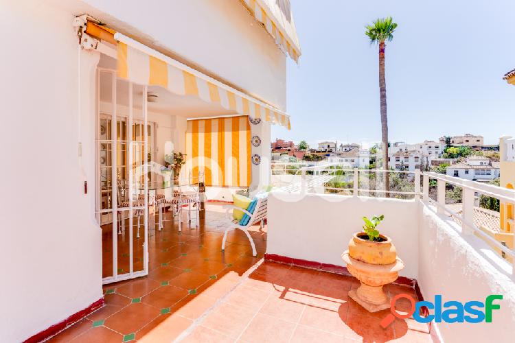 Casa en venta de 220 m² Calle Carlomagno, 29601 Marbella