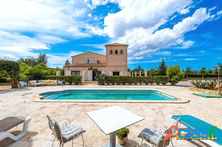 Espectacular villa con piscina cerca de Palma. Mallorca