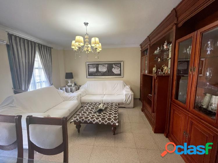 Fuengirola Centro - Piso Reformado 3 Dormitorios, Terraza y
