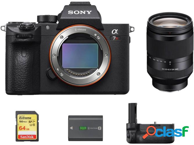 Kit Cámara Mirrorless SONY A7R III + 24-240mm F3.5-6.3 OSS