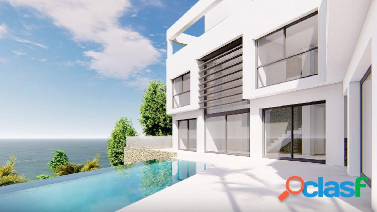 VILLA DE LUJO DE OBRA NUEVA EN VILLAJOYOSA