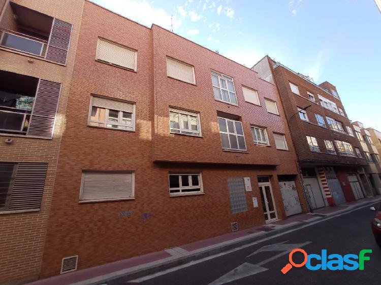 APARTAMENTO AMUEBLADO