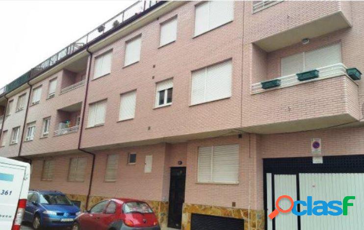 APARTAMENTO EN TROBAJO DEL CERECEDO