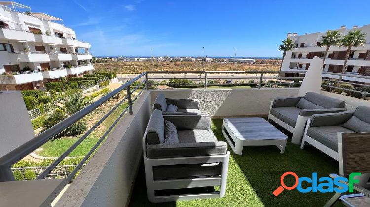 Apartamento con plaza privada y vistas al mar en Cabo de