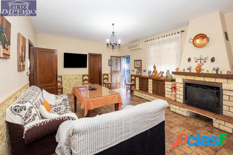Chalet en Cajuela