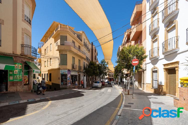 Edificio con apartamentos turísticos en Lanjarón