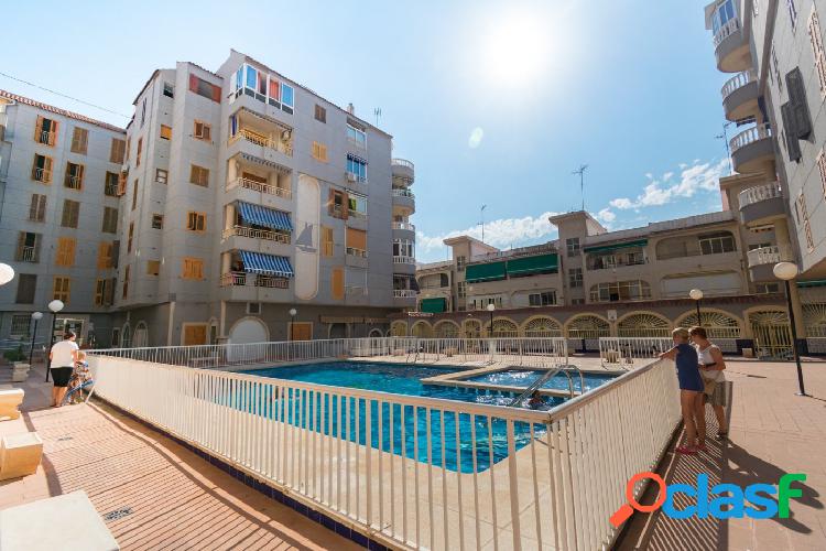 Estudio con piscina en la Playa del Acequión