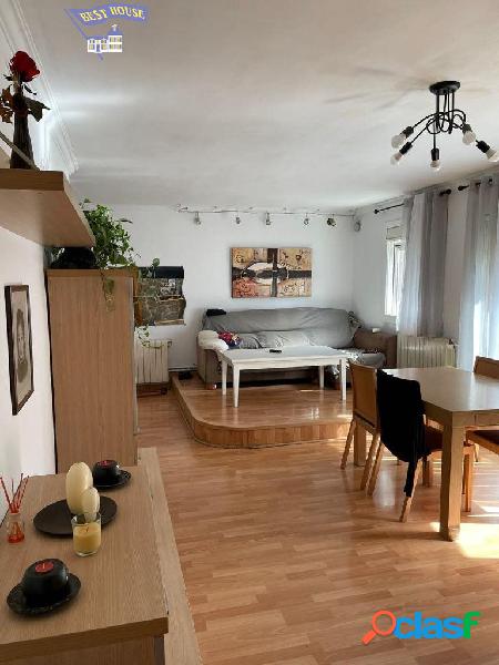 GRAN OPORTUNIDAD! 3 HABITACIONES 2 BAÑOS Y GRAN TERRAZA EN