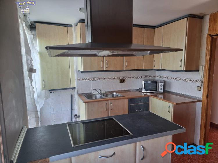 OPORTUNIDAD! 2 HABITACIONES AMPLIO BAÑO Y SALÓN COMEDOR