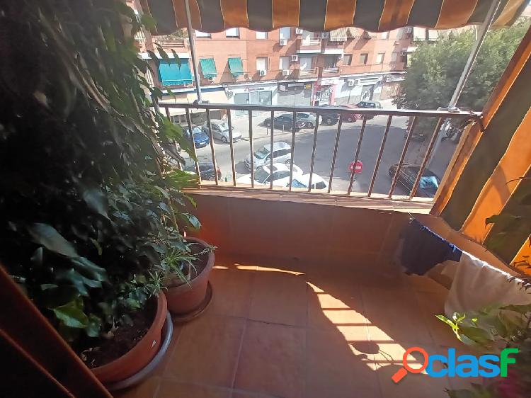 PISO EXTERIOR CON TERRAZA EN CÓRDOBA CAPITAL.