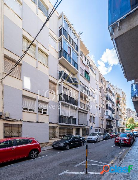 Venta de piso_inversión- C/Banys* Reus