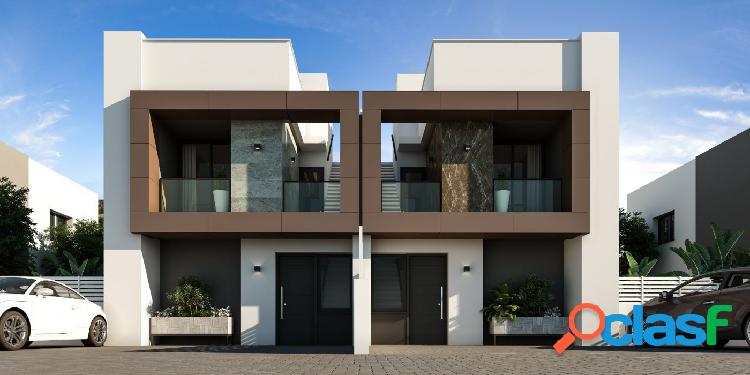 ADOSADO MODERNO CON JARDIN Y SOLARIUM