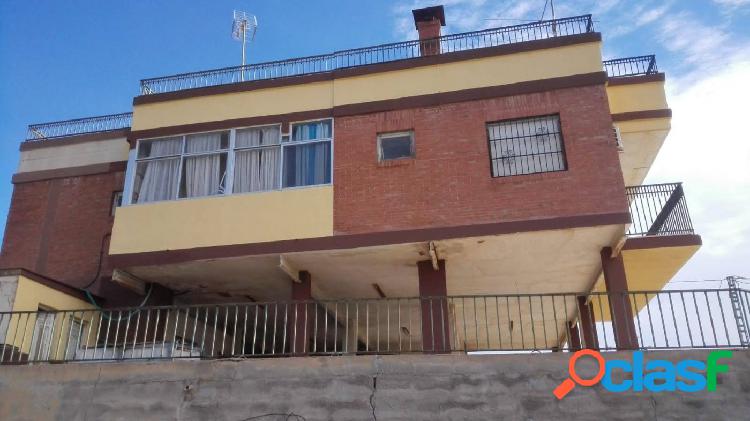 ALQUILER CON OPCION DE COMPRA CHALET EN PEÑA DE LAS AGUILAS