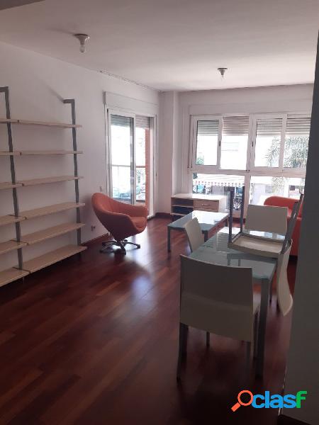 APARTAMENTEO EN JUAN CARLOS I