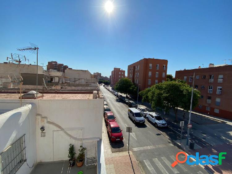 Adosada en Venta en Almería Almería