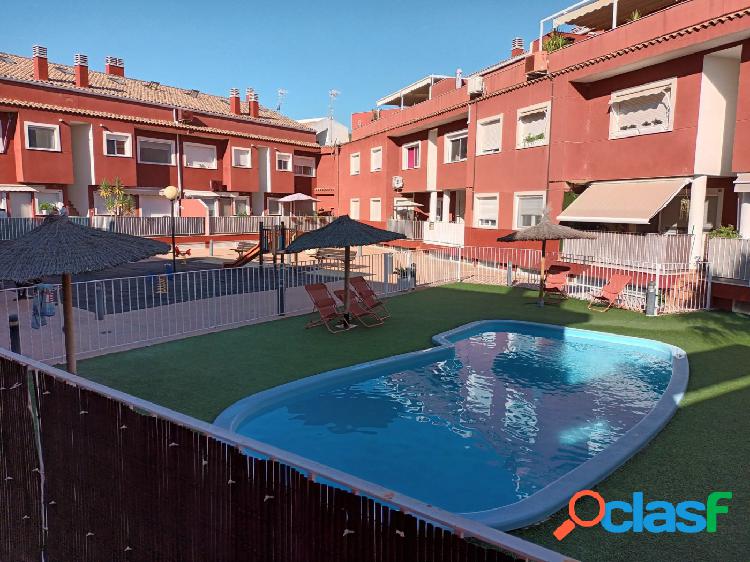 Adosado en VENTA o alquiler CON OPCIÓN A COMPRA -