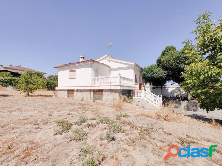 CHALET EN VENTA EN CÚLLAR-VEGA