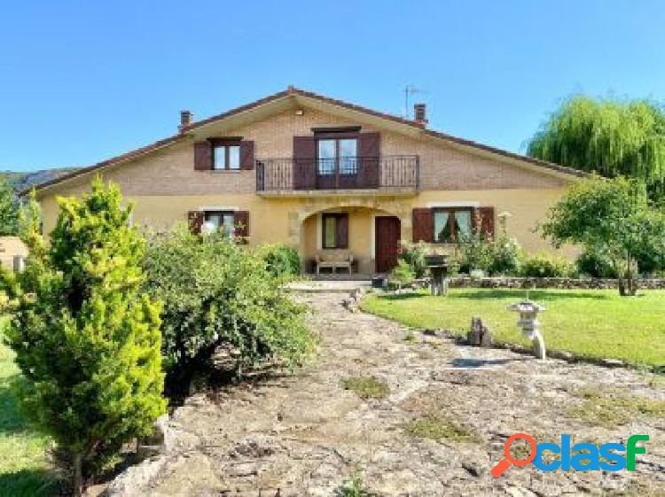 Casa-Chalet en Venta en Marañon Navarra