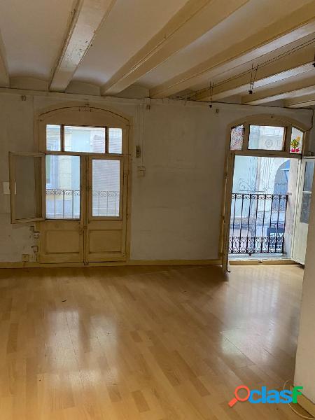 GRAN PISO AL LADO DE PORTAL DEL ÀNGEL