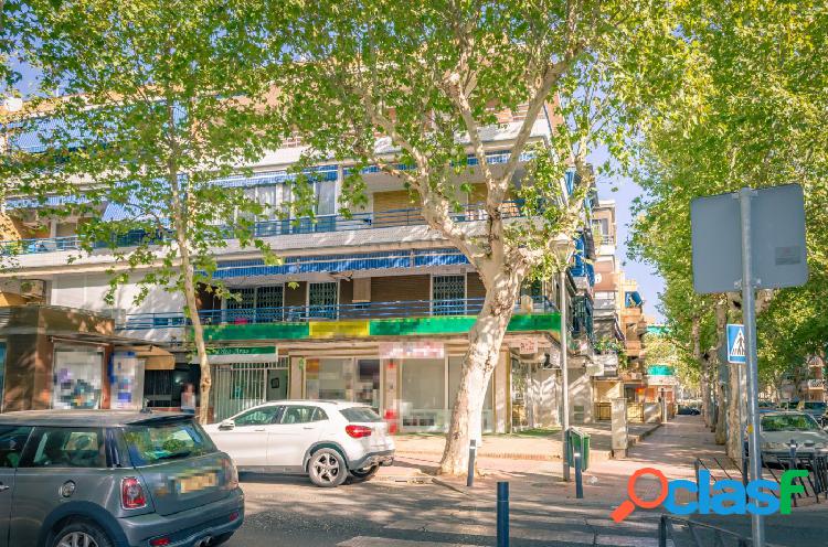 PISO EN ZONA DE LOS ARBOLES (SANTA ROSA) CON TERRAZA DE 25