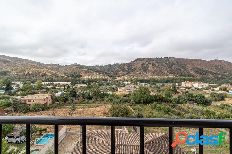 Piso con bonitas vistas en Cenes de la Vega