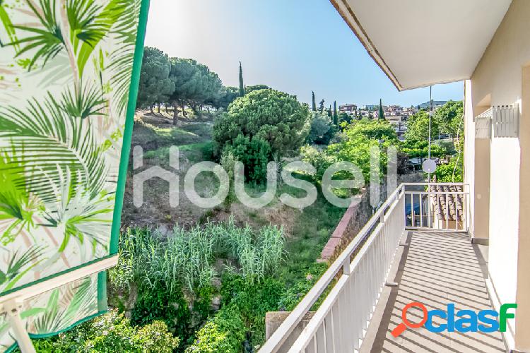 Piso en venta de 96 m² Ronda Josep Anselm Clavé, 08360