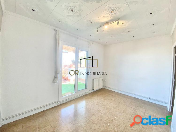 Piso con terraza, 3 hab, 1 baño, Centro Vilafranca del