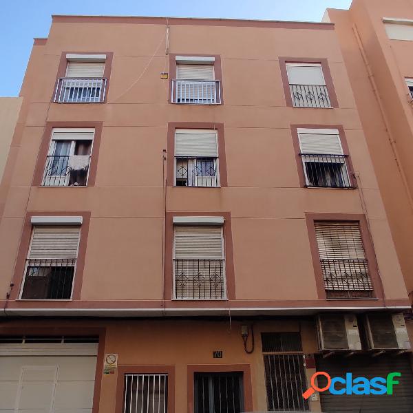 SE VENDE PARA REFORMAR APARTAMENTO LOS ANGELS