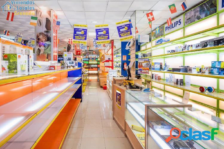 A LA VENTA LOCAL COMERCIAL EN GRANADA
