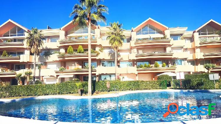 Apartamento En Venta En Magna Marbella, Nueva Andalucia,